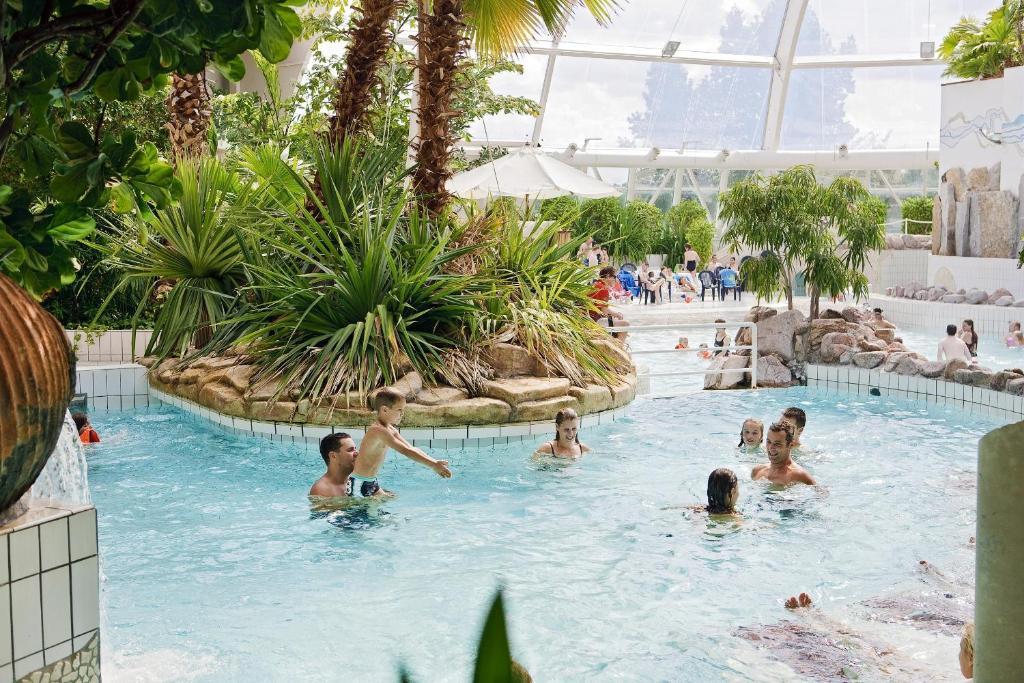 Sunparks Oostduinkerke - Plopsaland Hotel Luaran gambar