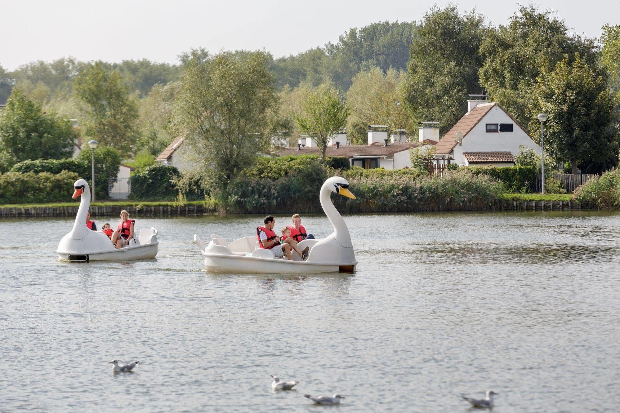 Sunparks Oostduinkerke - Plopsaland Hotel Luaran gambar