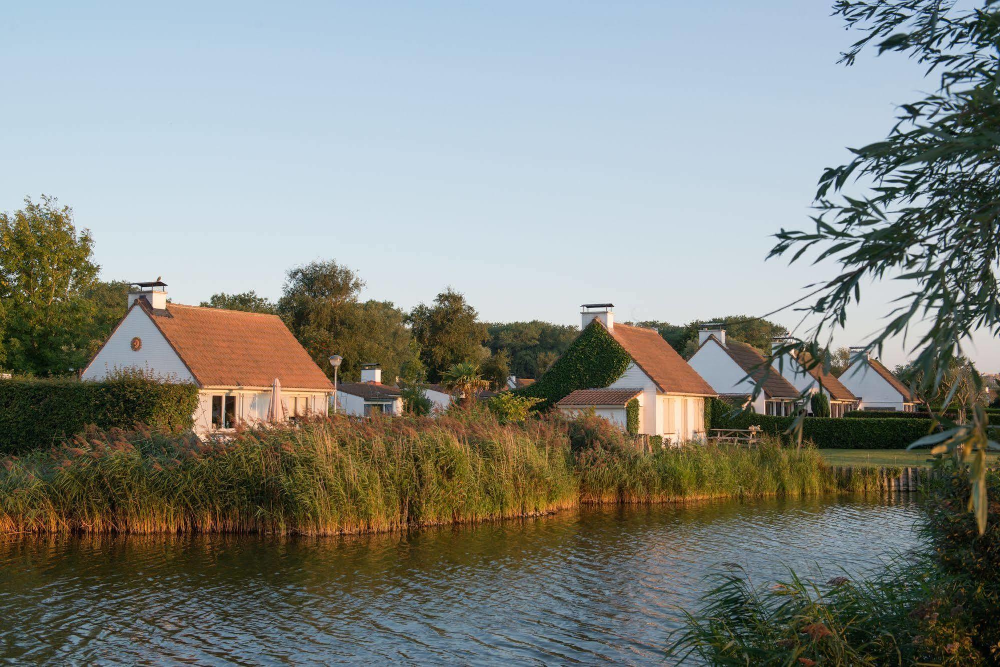 Sunparks Oostduinkerke - Plopsaland Hotel Luaran gambar